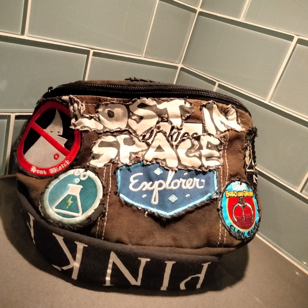 Custom one off Dickies brand fanny pack . - Picture 4 of 6